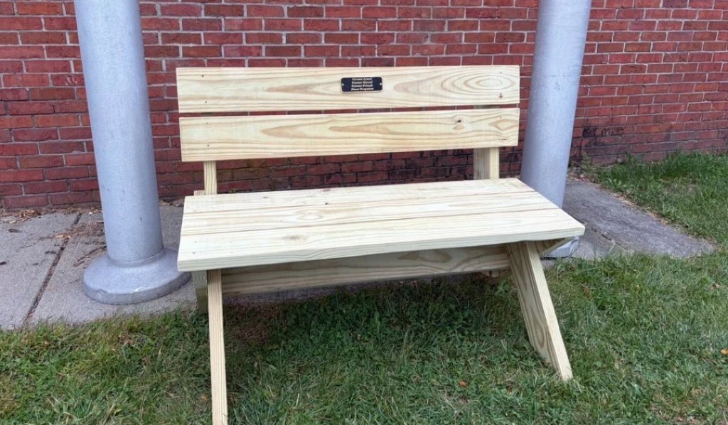 Bench built by Trailblazers at CRCF